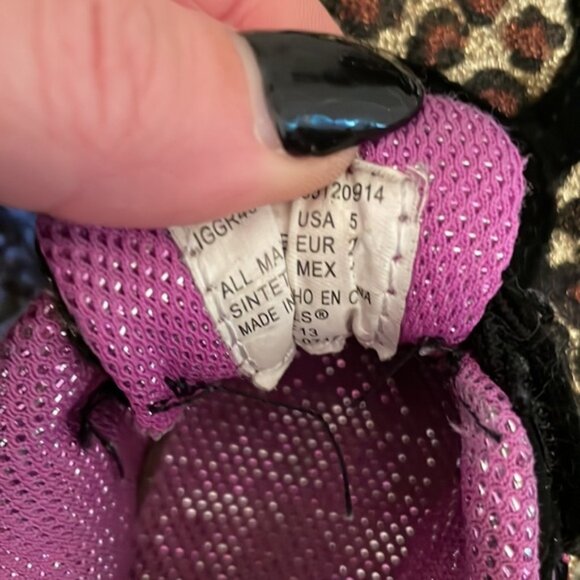 Leopard 🐆 sneakers - 5 toddler - Picture 6 of 6